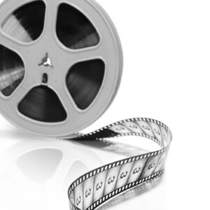 DIJOUS · TALLER DE CINEMA” CINEMA DE BUTXACA”